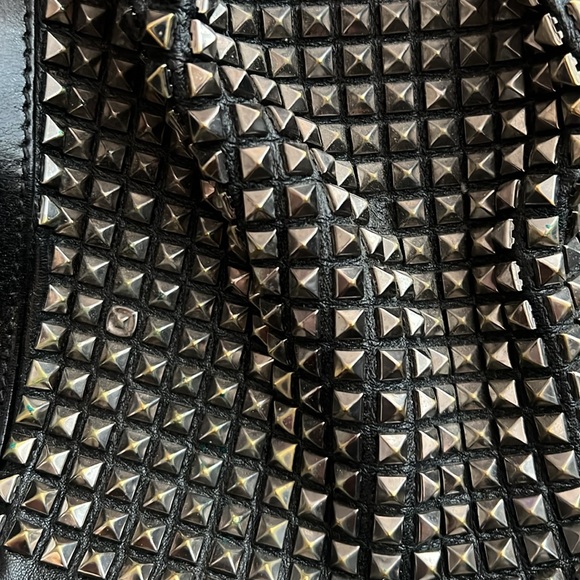 Burberry Prorsum Knight Satchel (lost studs, wear, damage), pre-loved condition! - Picture 6 of 17